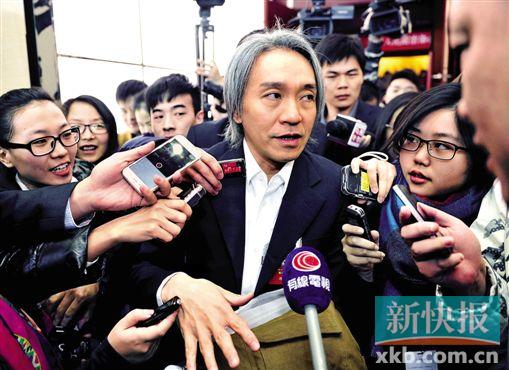 2015年廣東兩會周星馳：今年沒提案還要學(xué)習(xí)