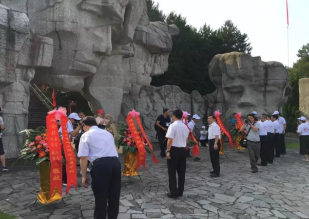 同心·共鑄中國心興安行在“紅軍長征突破湘江烈士紀(jì)念碑園”順利啟動
