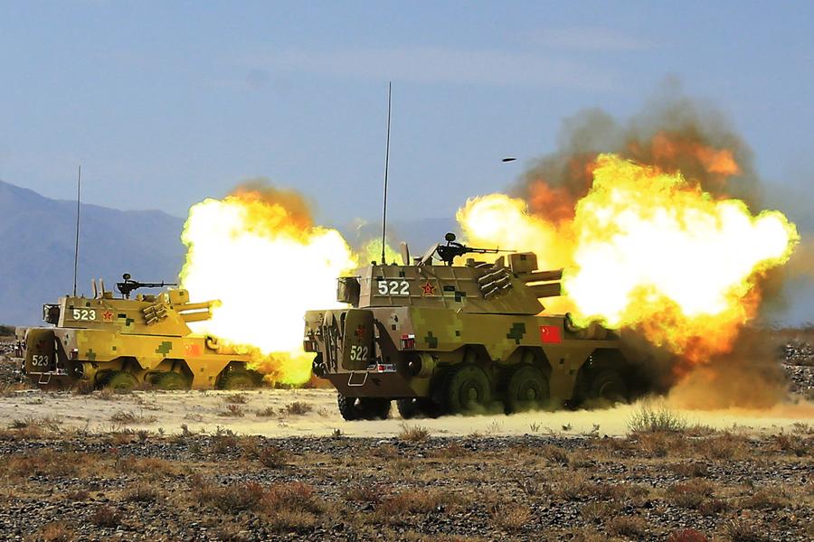 鍛造面向未來的勝戰(zhàn)之師——習主席和中央軍委領(lǐng)導推進軍隊戰(zhàn)斗力建設(shè)紀實