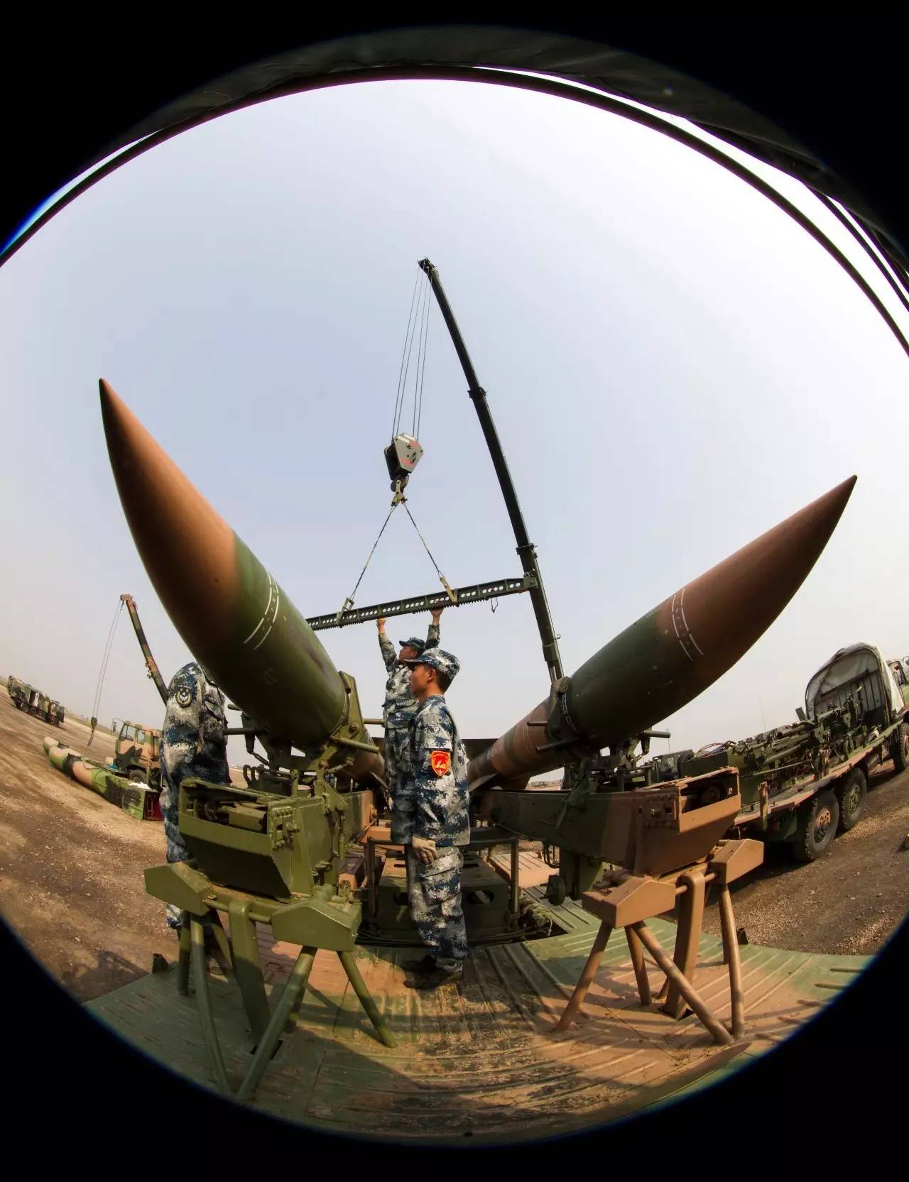 開(kāi)掛吧，中國(guó)空軍！