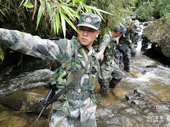 【我和軍隊的不解之緣】向邊疆戰(zhàn)士致敬！他們用青春和生命捍衛(wèi)祖國邊疆每一寸領(lǐng)土