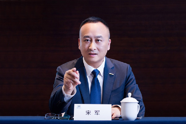 吉利控股銷售公司副總經(jīng)理、吉利品牌銷售公司常務(wù)副總經(jīng)理宋軍