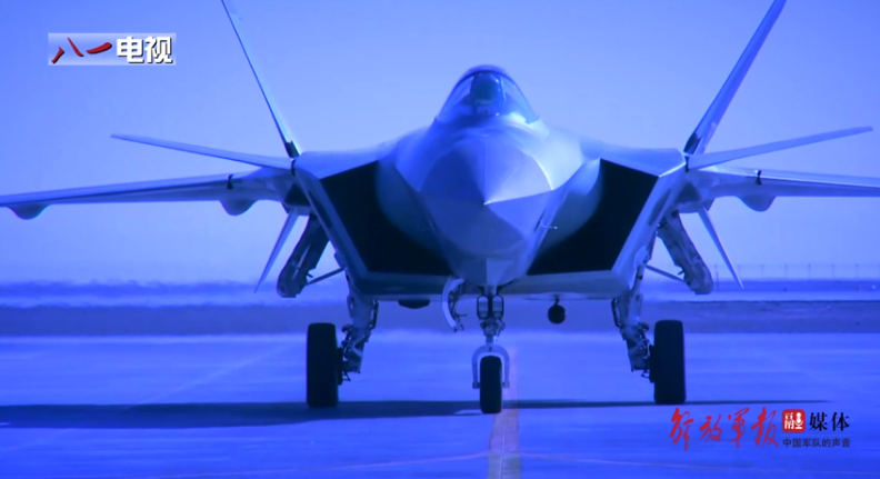 空軍震撼大片:大國之翼護航空天