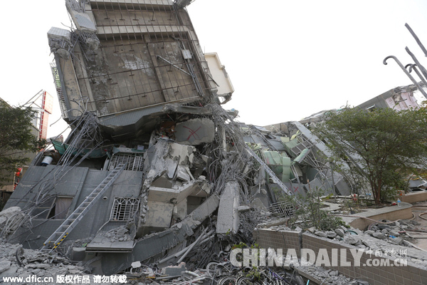 臺(tái)灣高雄發(fā)生6.7級(jí)地震 臺(tái)南市多處建筑倒塌