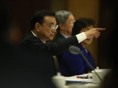 2016兩會(huì)：李克強(qiáng)首次發(fā)聲釋放哪些信號(hào)？