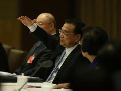2016兩會(huì)：李克強(qiáng)首次發(fā)聲釋放哪些信號(hào)？