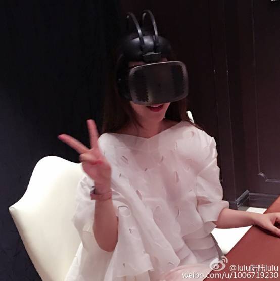 時(shí)尚人士陸陸lulu跨界科技圈，首選VR公司IDEALENS