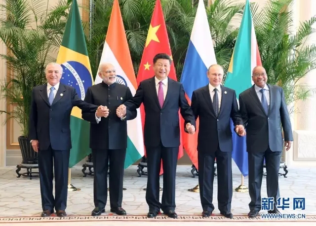 G20峰會(huì)第一天，習(xí)近平都在忙什么？
