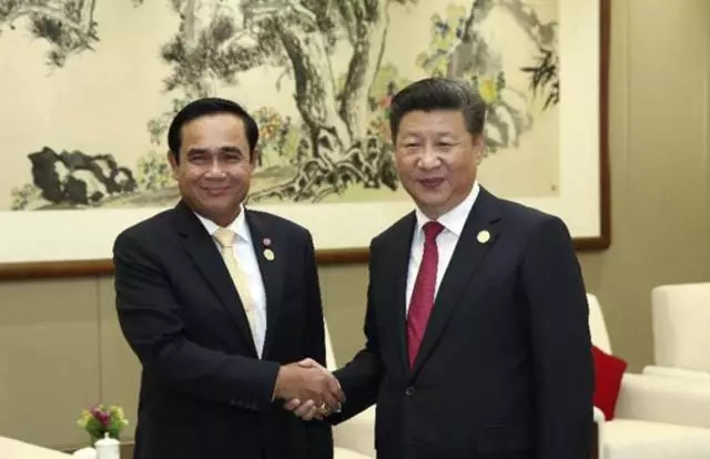 G20峰會(huì)第一天，習(xí)近平都在忙什么？