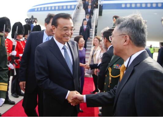 李克強抵渥太華 中國總理13年來首訪“楓葉之國”