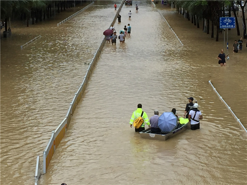 臺(tái)風(fēng)“鲇魚(yú)”肆虐福建 福州遭強(qiáng)降雨侵襲開(kāi)啟“看海”模式