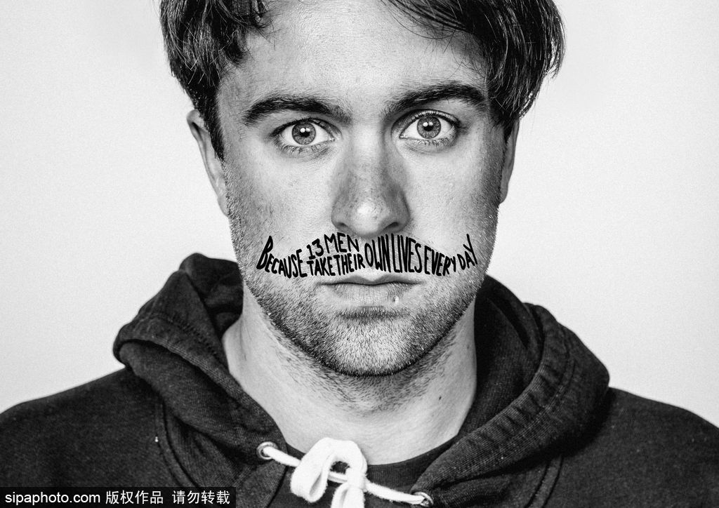 神奇的八字胡！英國(guó)慈善組織宣傳關(guān)愛男性健康