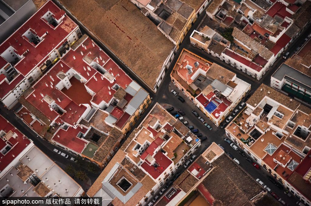 被上帝親吻的地方 航拍西班牙安達(dá)魯西亞震撼秋色