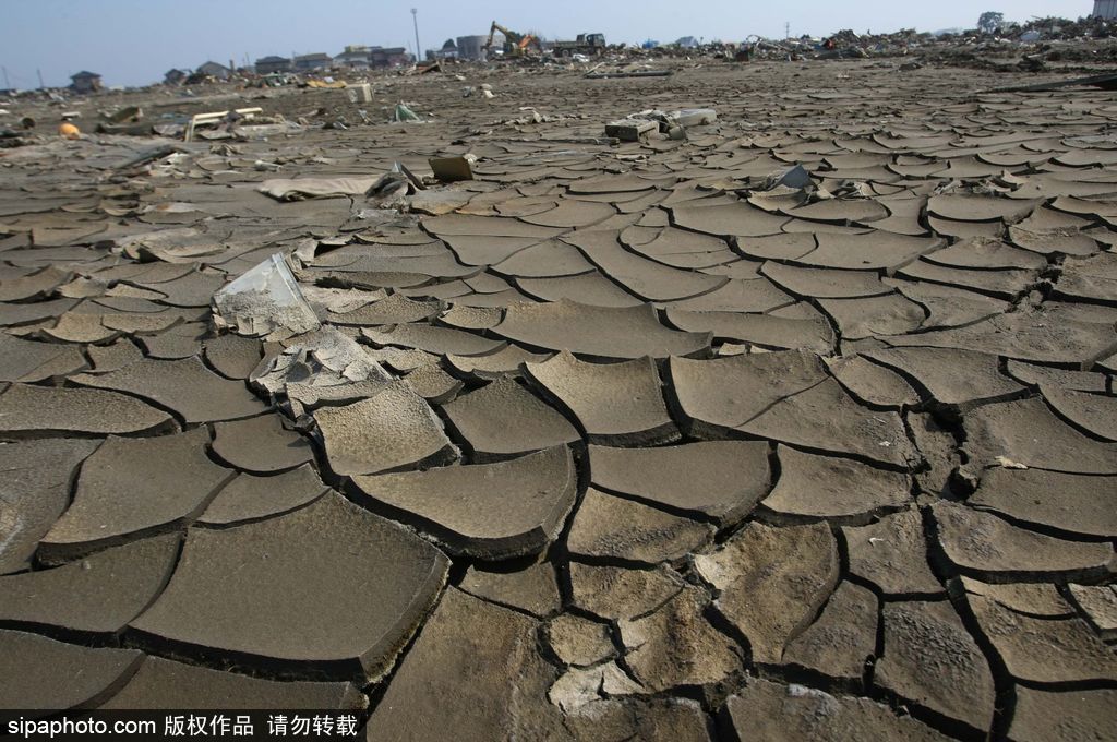 回顧福島隔離區(qū)3.11地震慘景 時(shí)隔五年地震再添創(chuàng)傷