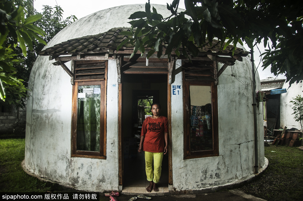 印尼海嘯十年后的災民村 圓頂房屋造型奇特成旅游景點