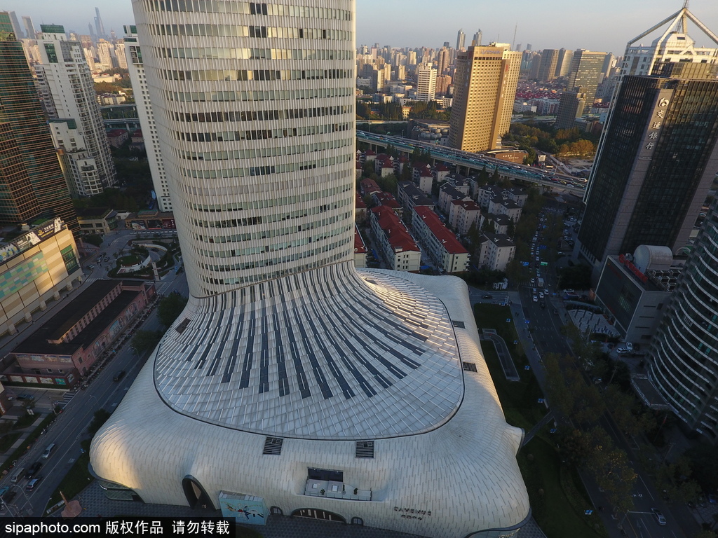 建筑最瘋狂：盤點(diǎn)2016中國各地“奇葩”建筑