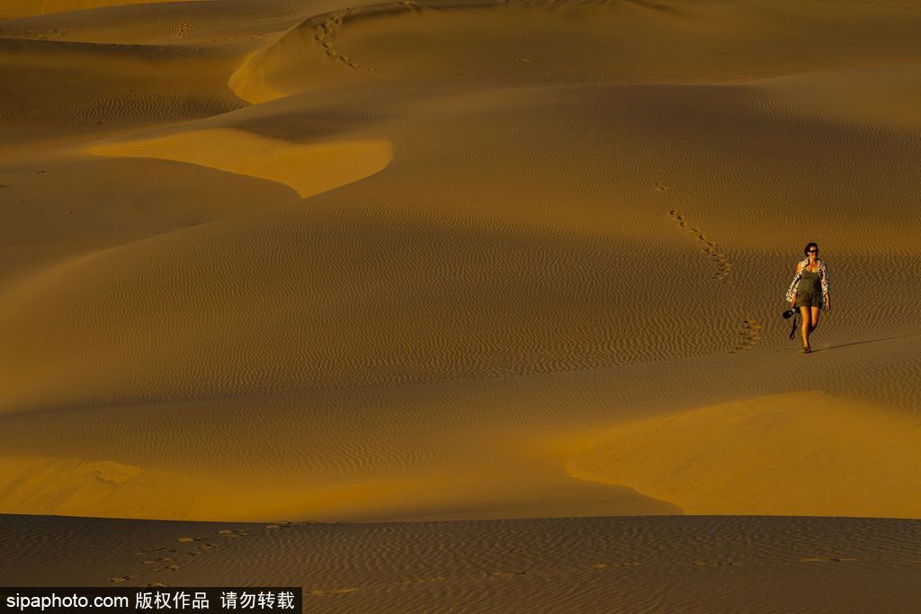 雄關(guān)漫道大漠狂風(fēng) 盤點(diǎn)全球令人窒息的沙漠美景