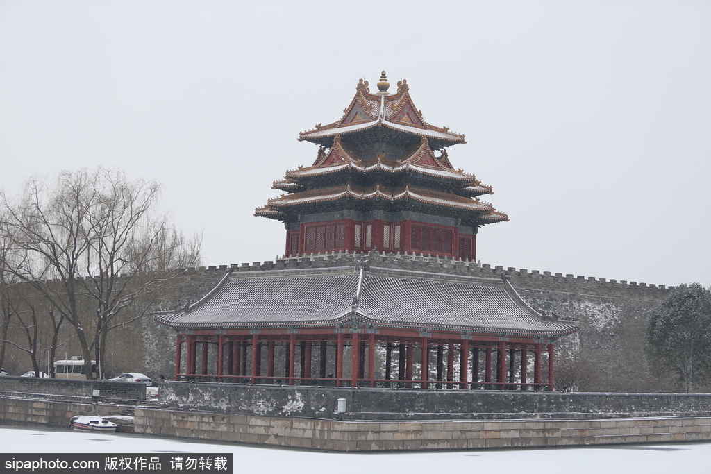 北京“鵝毛大雪”如約而至 故宮雪景美如畫(huà)
