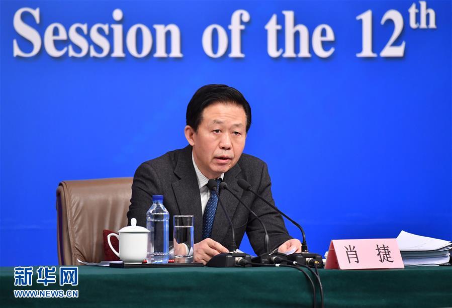 肖捷：今年擬安排地方專(zhuān)項(xiàng)扶貧資金比去年增長(zhǎng)30.3%