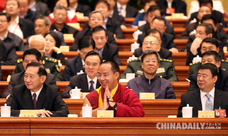 全國政協(xié)十二屆五次會議舉行第四次全體會議