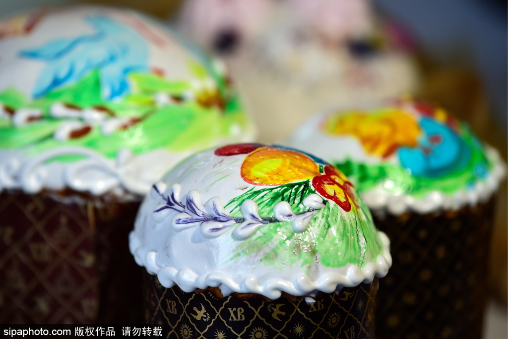 俄羅斯復活節(jié)蛋糕制作過程 香甜美味擋不住