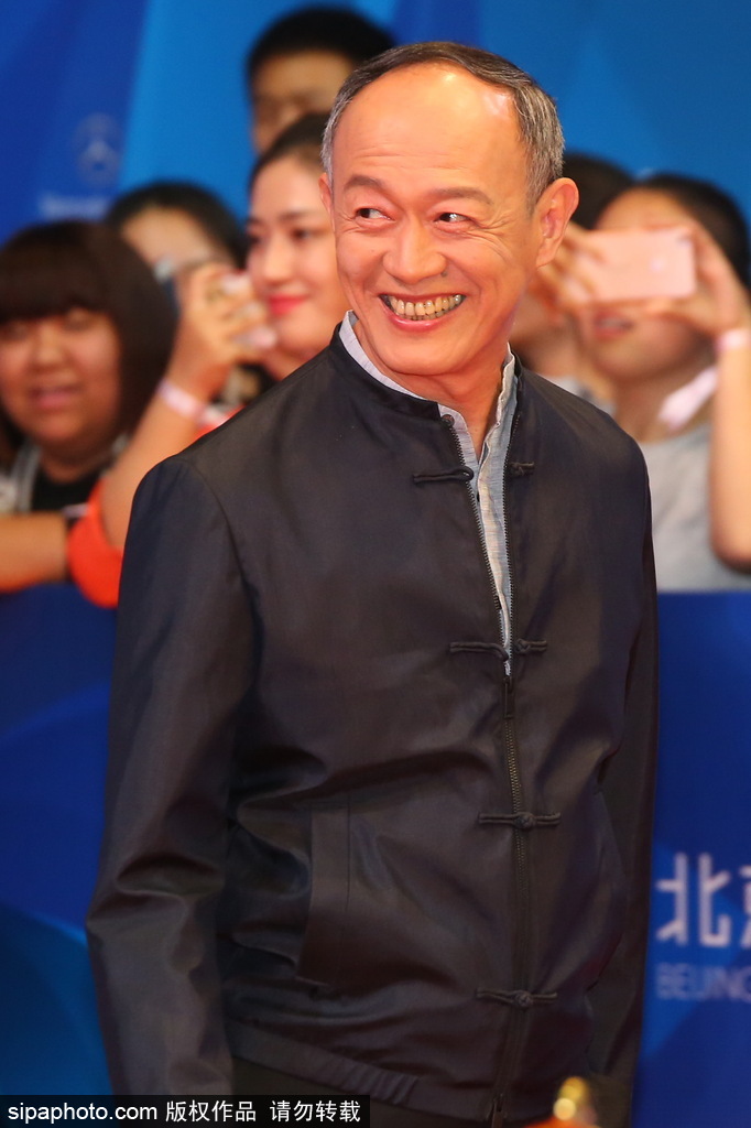 第七屆北京電影節(jié)：莫妮卡·貝魯奇性感現(xiàn)身閉幕式紅毯 林志玲、蔣雯麗、殷桃同場爭艷