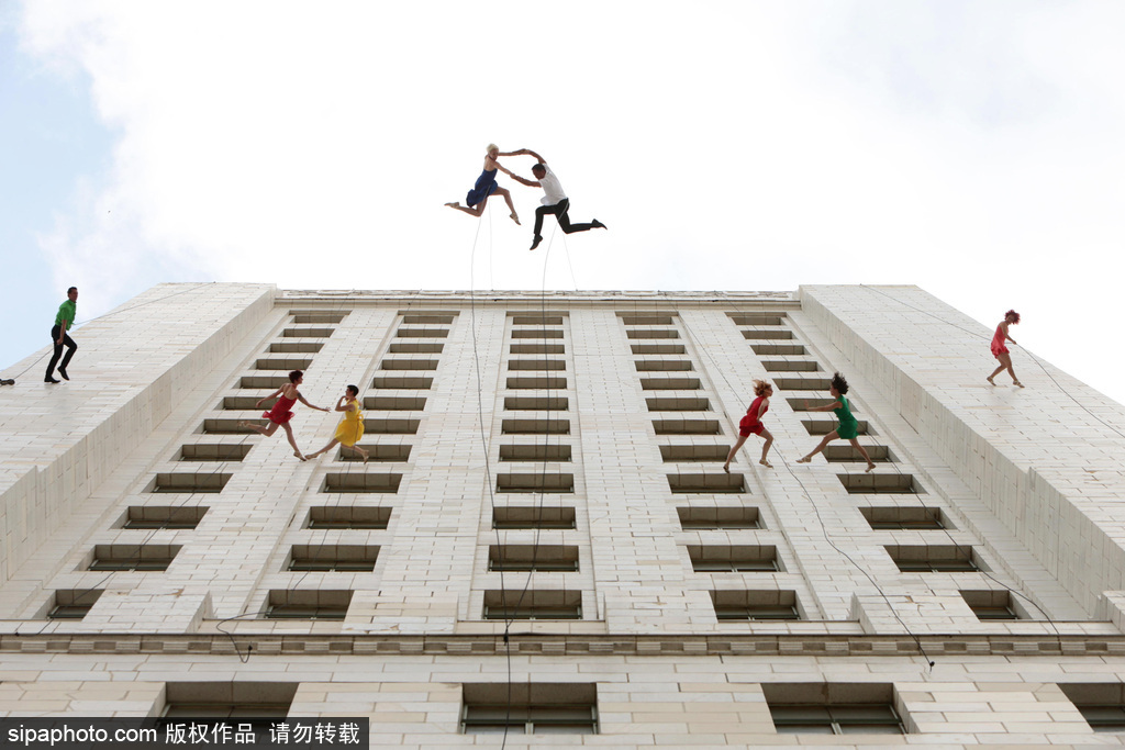 洛杉磯成立“愛(ài)樂(lè)之城日” 該片導(dǎo)演達(dá)米恩·查澤雷出席命名儀式