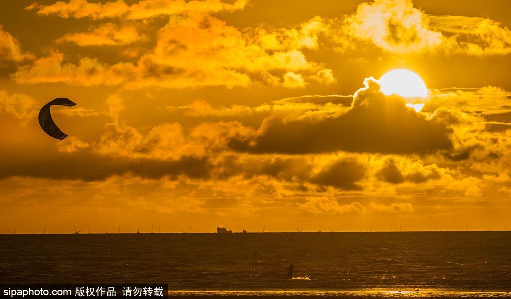 沐浴在落日余暉中 盡享全球最美落日美景