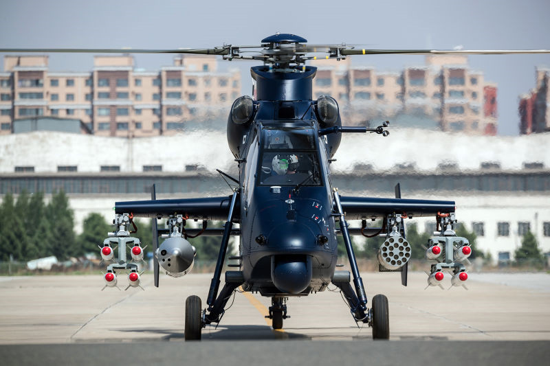 威武霸氣！直19E出口型武裝直升機(jī)首飛成功