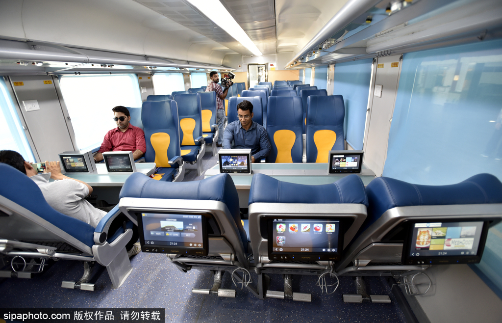 告別掛票？印度“光輝特快”列車(chē)將在新德里投入運(yùn)營(yíng)