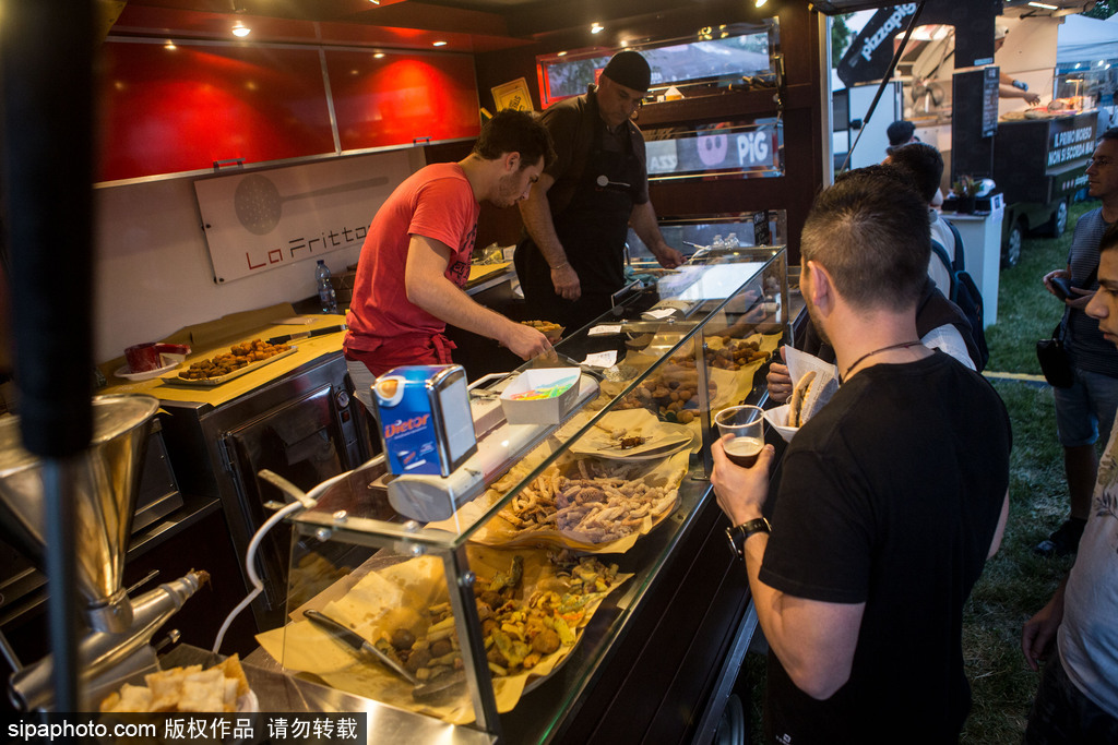 吃貨看這里 意大利米蘭快餐車(chē)節(jié)鮮嫩美味來(lái)襲