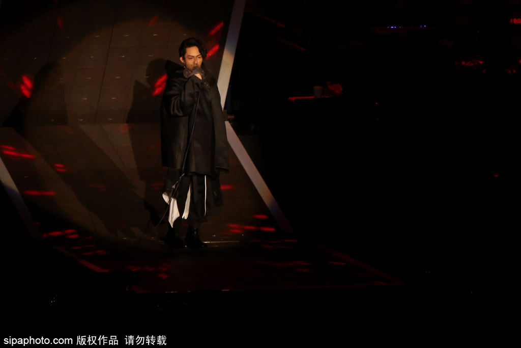 “迷幻王子”林宥嘉沈陽(yáng)開(kāi)唱 令歌迷大飽耳福