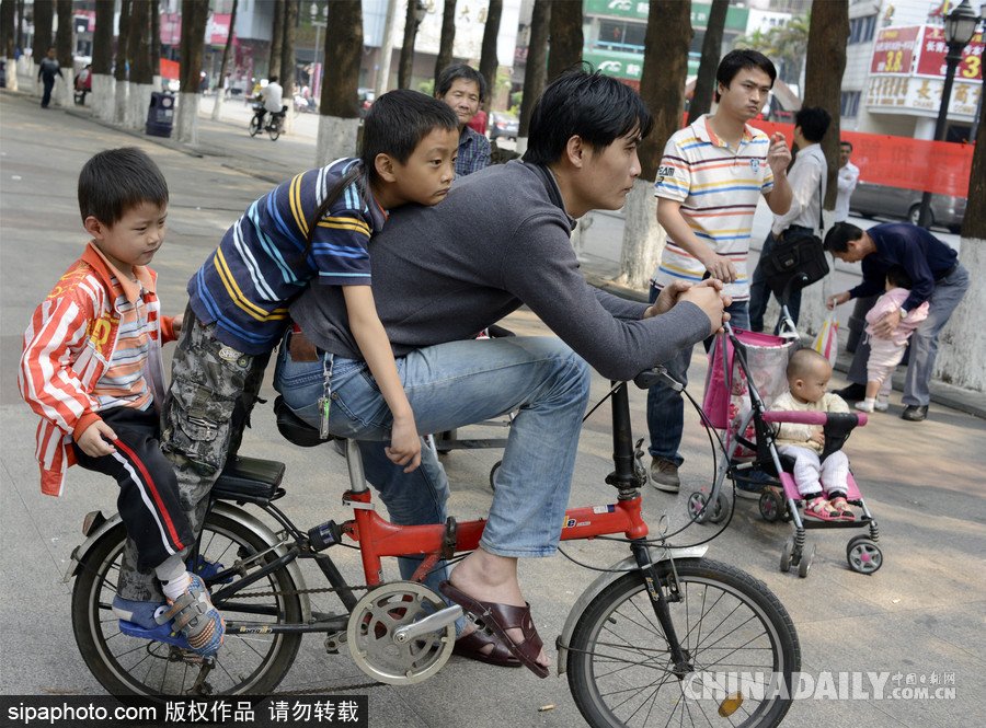 父親節(jié)到來(lái) 盤點(diǎn)“超能力”老爸的親子時(shí)刻