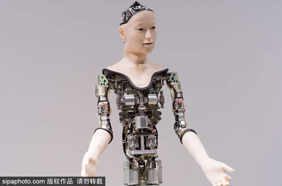 簡(jiǎn)直要逆天 日本仿生機(jī)器人展逼真到嚇人