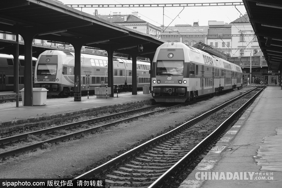 黑白記錄 捷克布拉格蒸汽火車時代第一座火車站