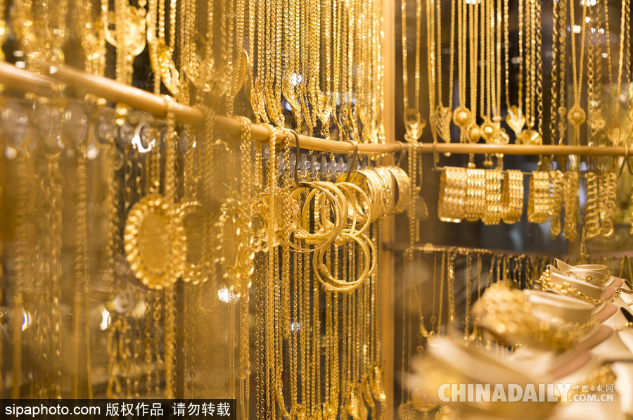 走訪加沙黃金市場 珠寶飾品琳瑯滿目