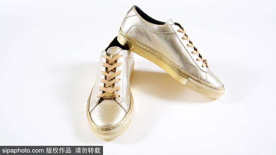 《權(quán)力的游戲》新周邊！限定黃金鞋你心動(dòng)了么？