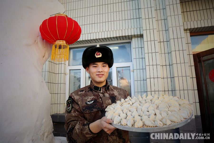 雪域邊關(guān)“新春餃子”進(jìn)軍營 -27℃“天然冰柜”分分鐘速凍