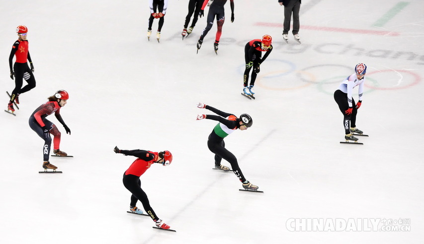 短道速滑男子5000米接力：中國(guó)隊(duì)獲銀牌
