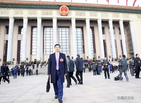 “海爾”總裁周云杰提議：鄉(xiāng)村振興——政府、企業(yè)、社會力量一個也不少