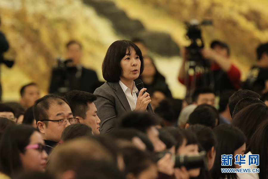李克強：中日關(guān)系改善不僅需要氛圍，更需要遠見和定力