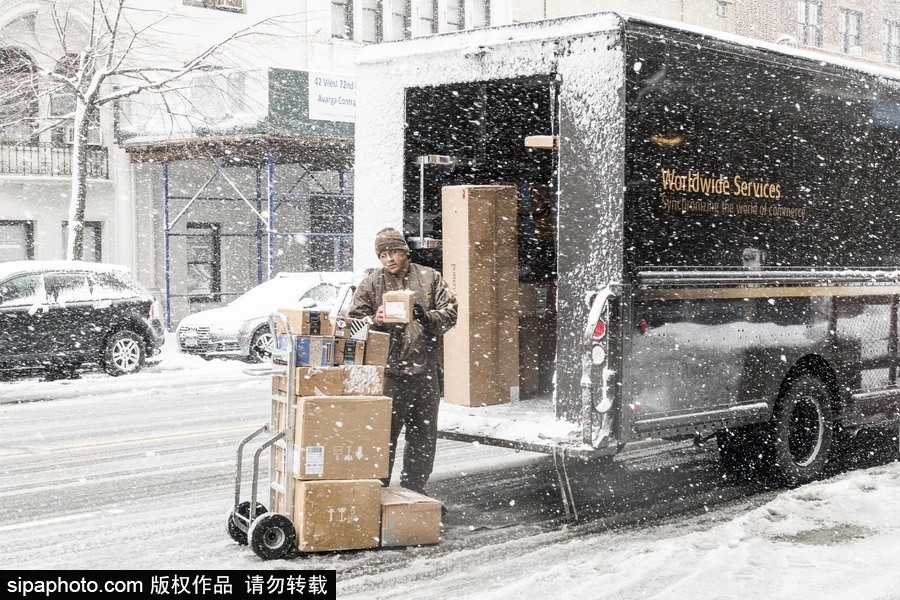這波倒春寒來(lái)的迅猛！美國(guó)紐約遭遇暴雪天氣