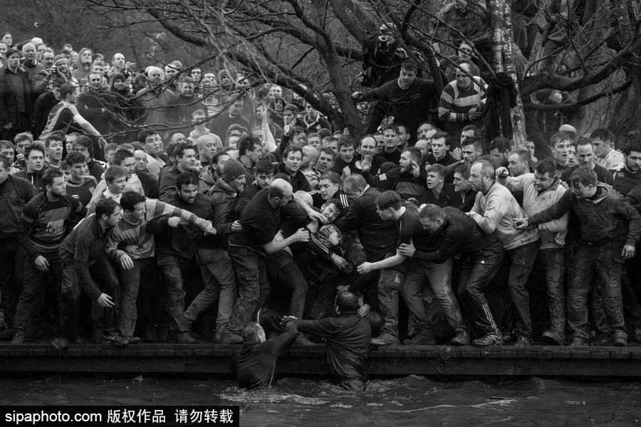 第61屆“荷賽”獲獎(jiǎng)作品揭曉 精選作品賞析