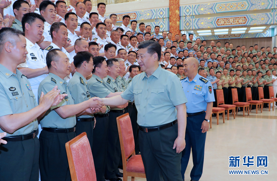 習近平在視察北部戰(zhàn)區(qū)海軍時強調(diào) 貫徹轉(zhuǎn)型建設(shè)要求 鍛造海上精兵勁旅
