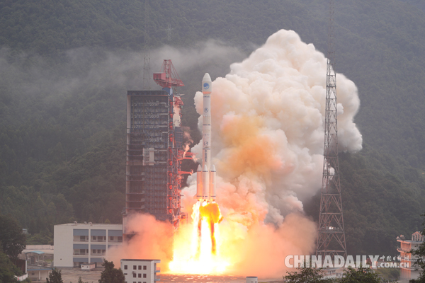 我國(guó)成功發(fā)射第三十五、三十六顆北斗導(dǎo)航衛(wèi)星