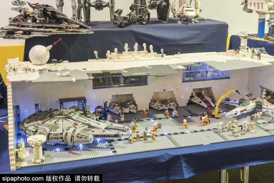 哥倫比亞波哥大：各類coser大顯身手！2018沙發(fā)休閑奇幻博覽會盛大開幕