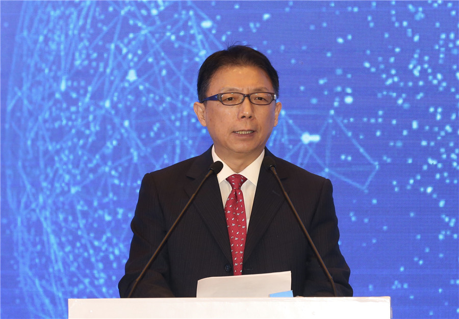 全國政協(xié)常委、中國日報社社長兼總編輯周樹春致辭