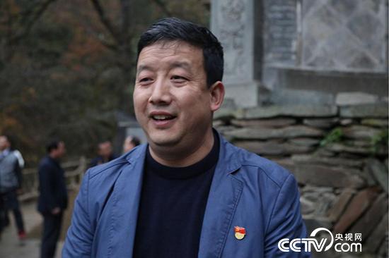 【學(xué)習(xí)十九大 基層在行動(dòng)】十九大精神咋落地 聽聽他們怎么說